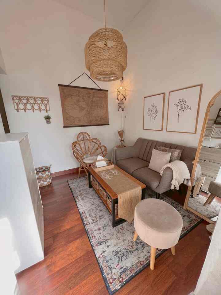 Kehangatan Rumah Berkat Unsur Kayu 🏠💞