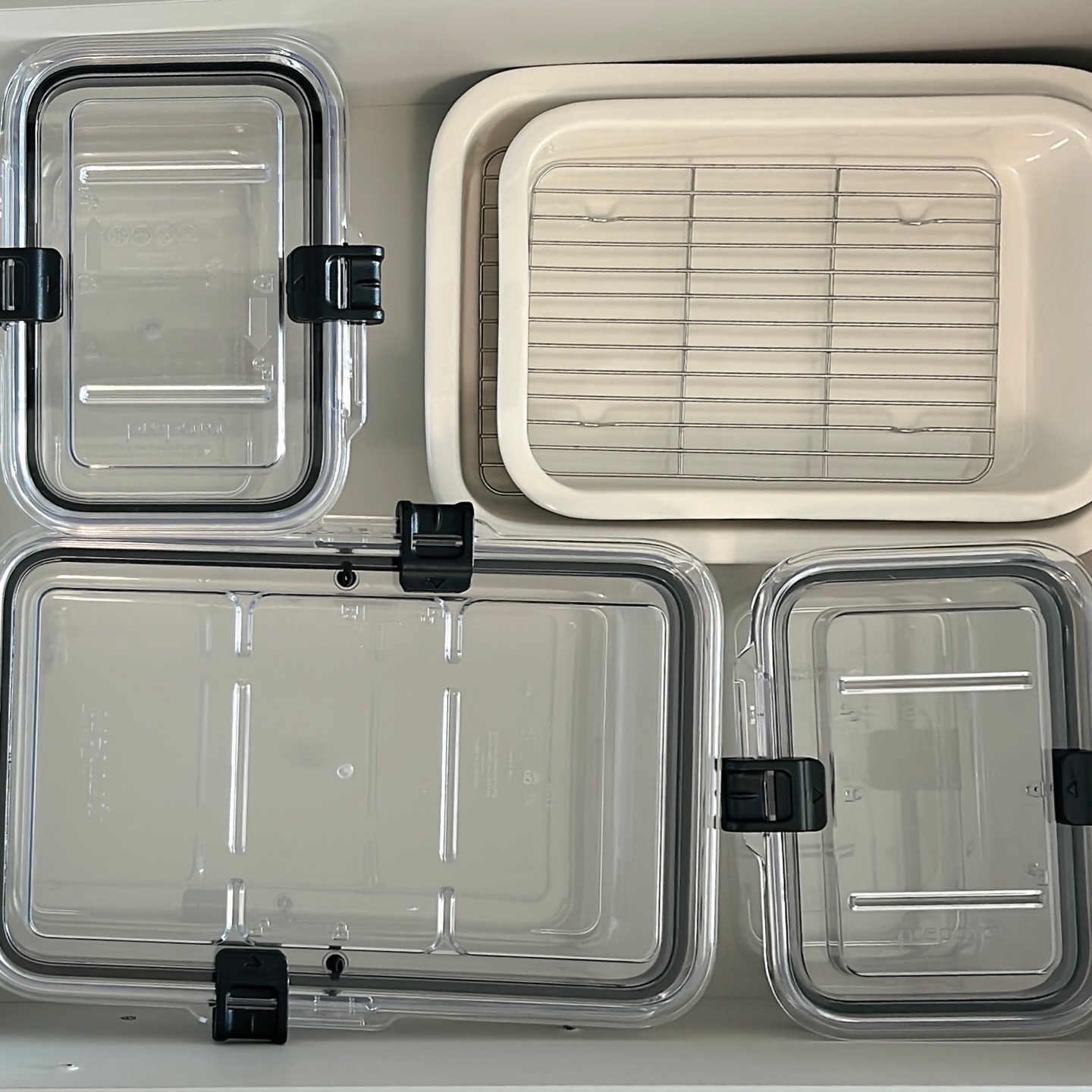 Milly Ceramic Baking Tray & Rack Set user photo