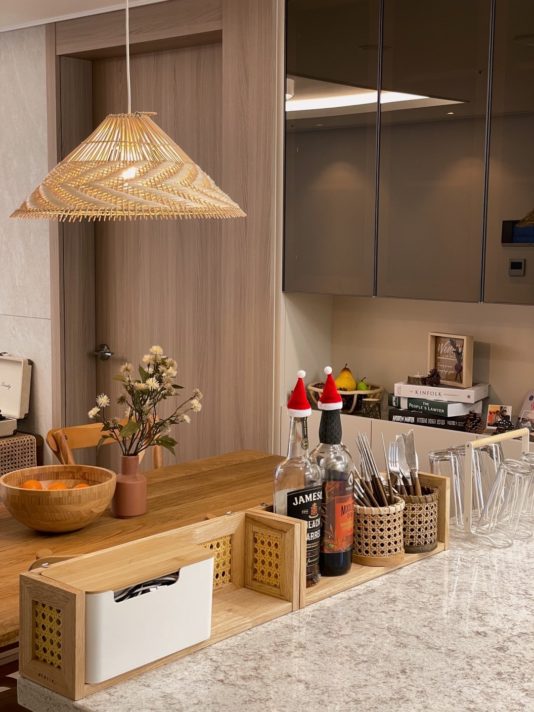 Maple Wood Handle Stainless Steel Cutlery Set (10-Piece) user photo