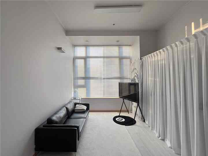 🇰🇷 ブラック&ホワイトで仕上げたロフト付き部屋✨