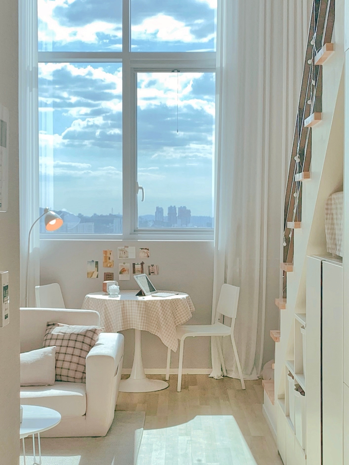 Fold-Flat Coffee Table user photo