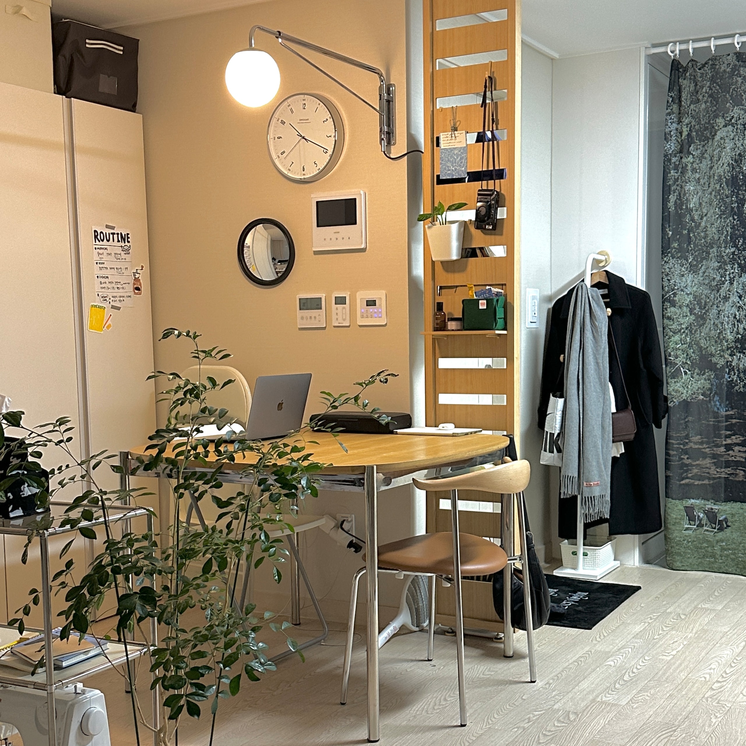 Multi-Purpose Clothing Rack user photo
