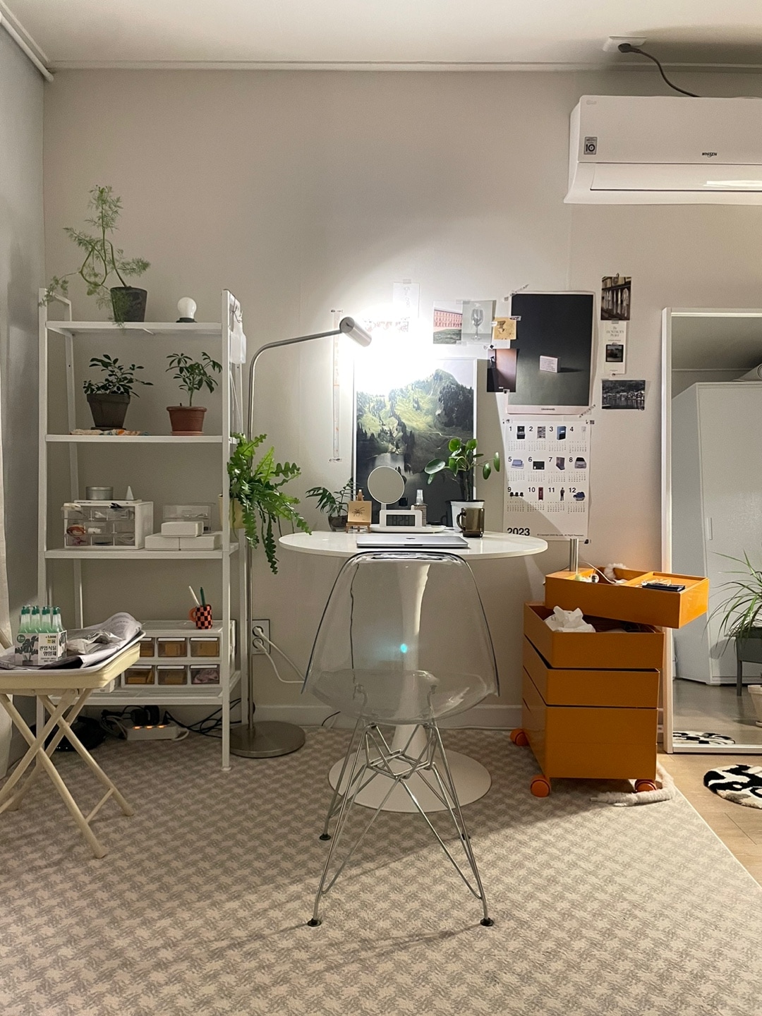 5-Tier Rotating Storage Trolley user photo