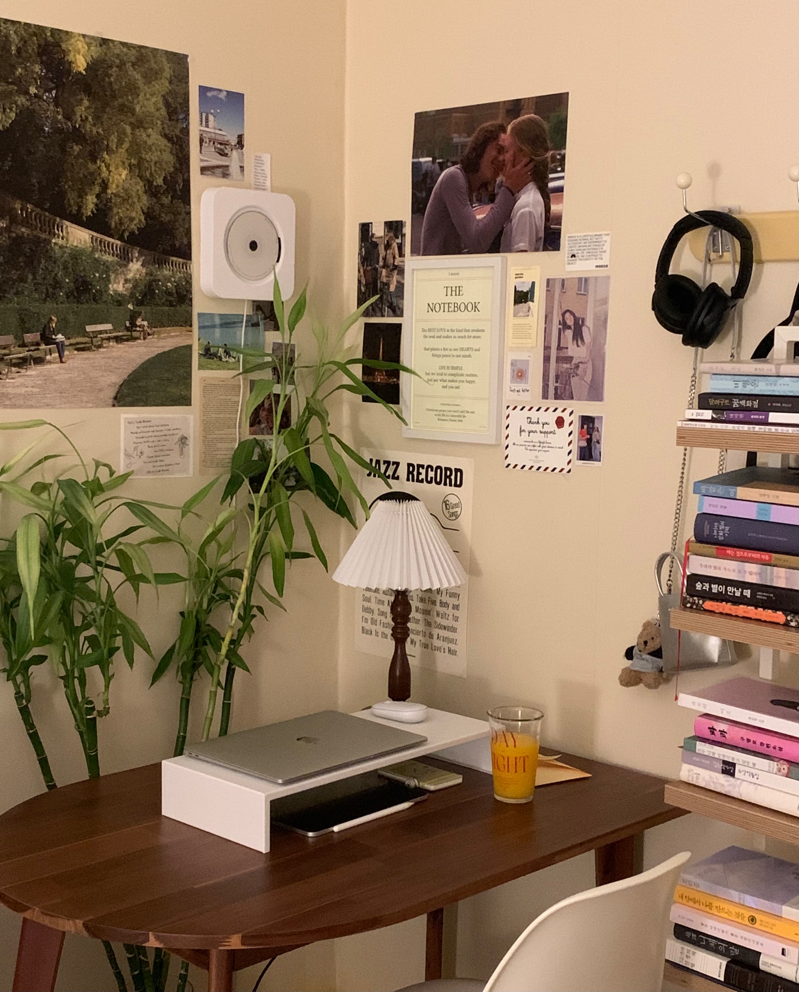 Slim 5-Tier Book Tower user photo