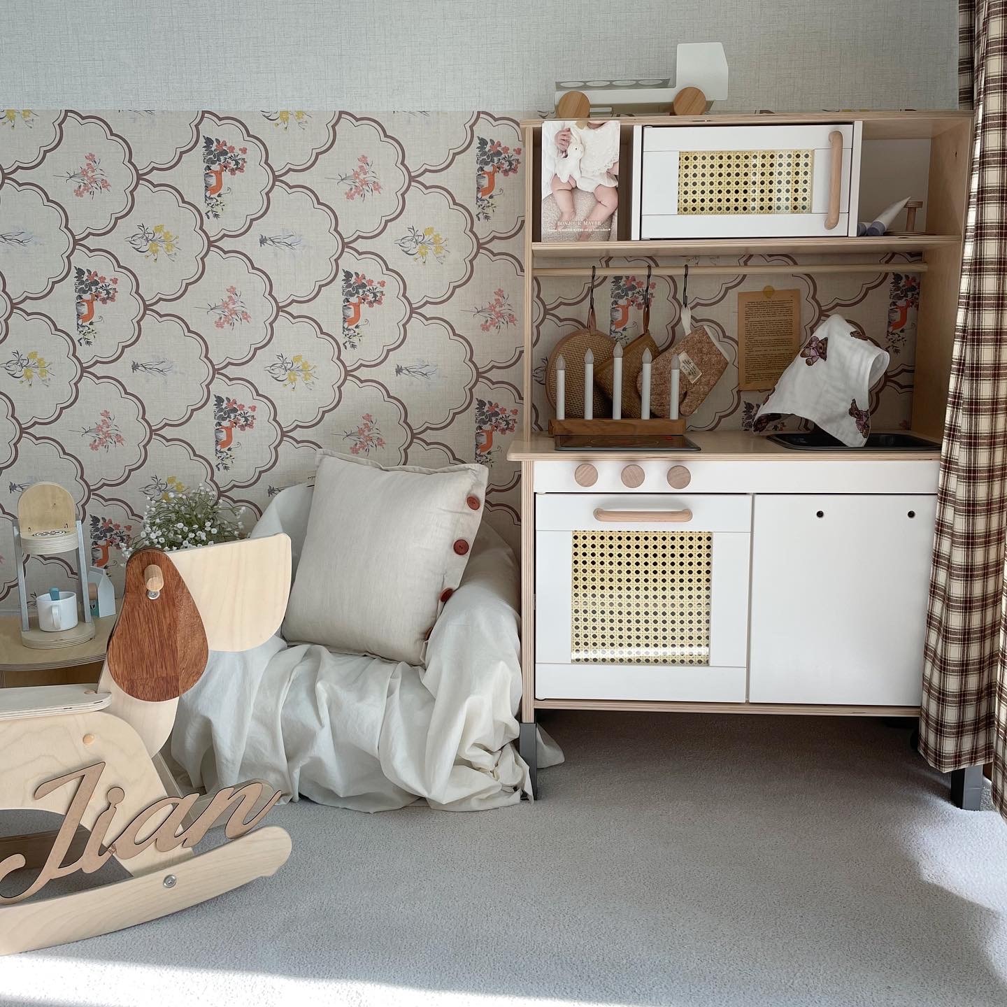 Cozy Brown Plaid Curtain user photo