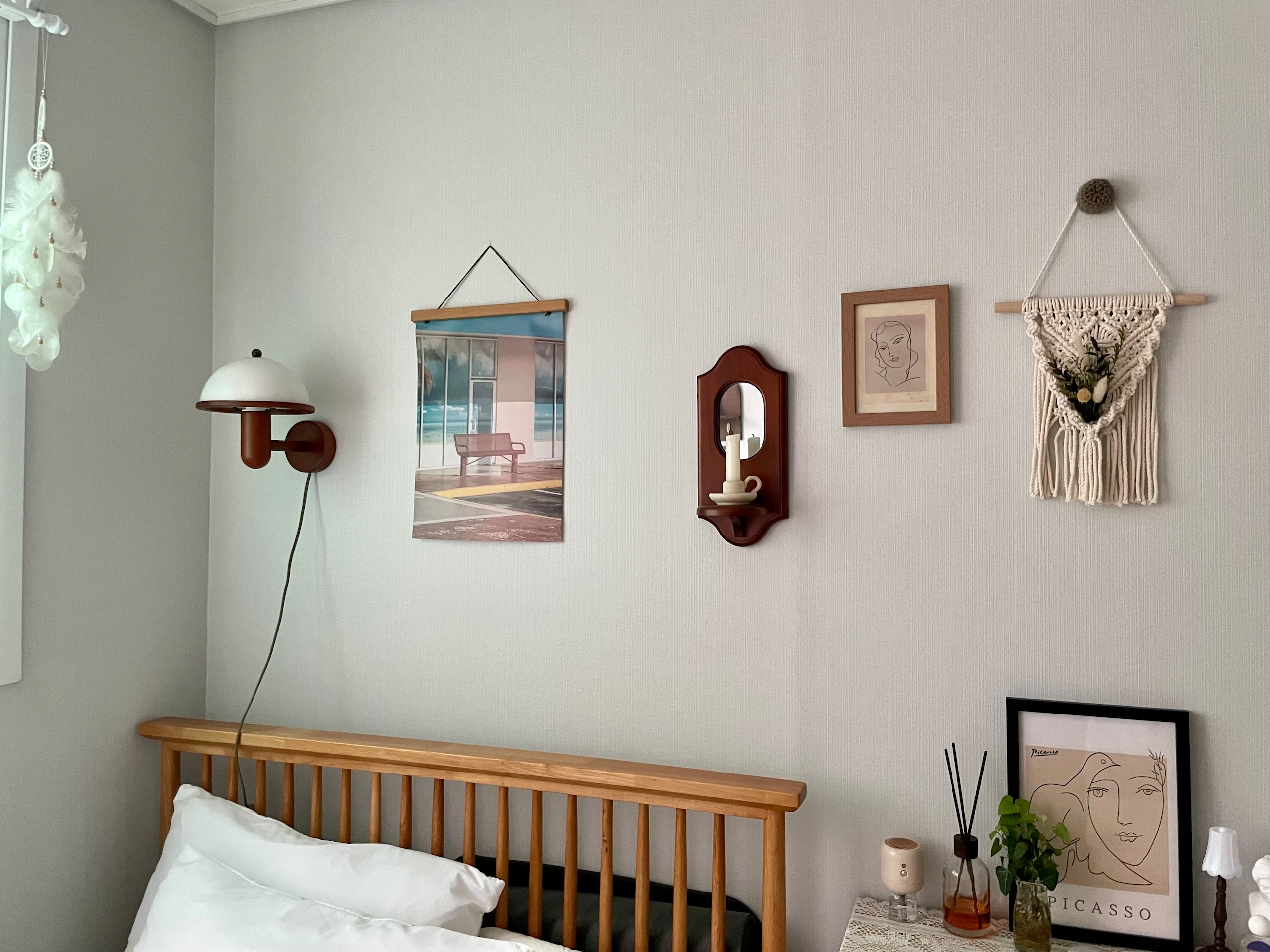 Pleated Touch Table Lamp user photo