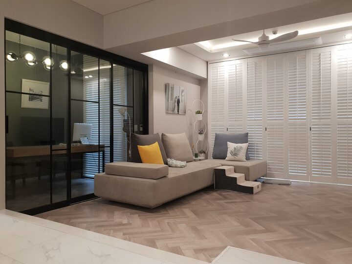 short form carousel card thumbnail