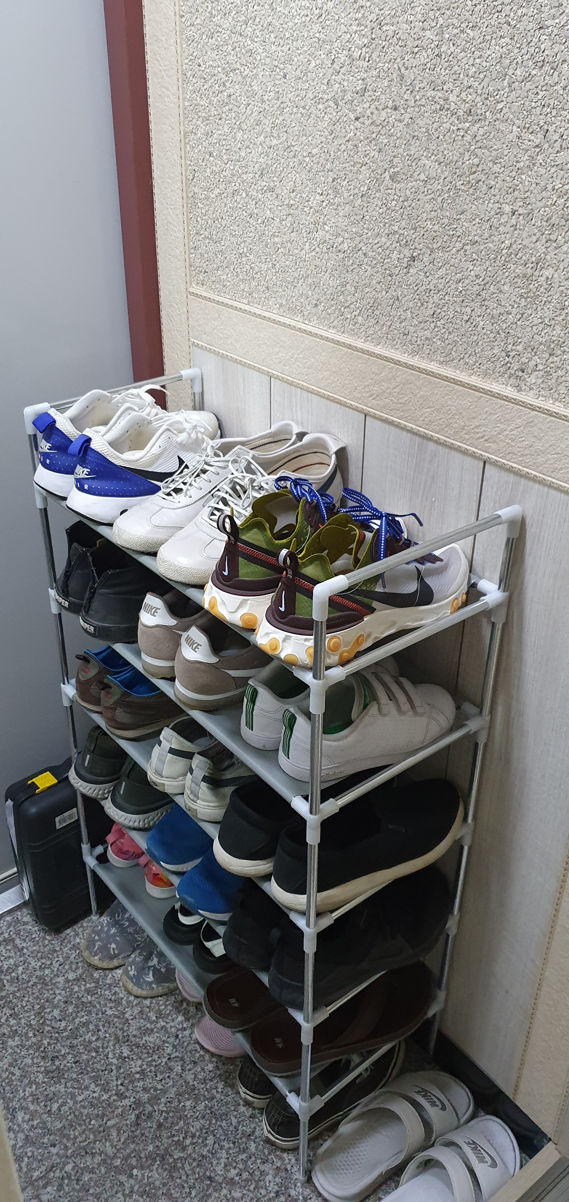 5-Tier Slim Entryway Shoe Rack user photo
