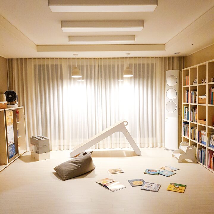 short form carousel card thumbnail