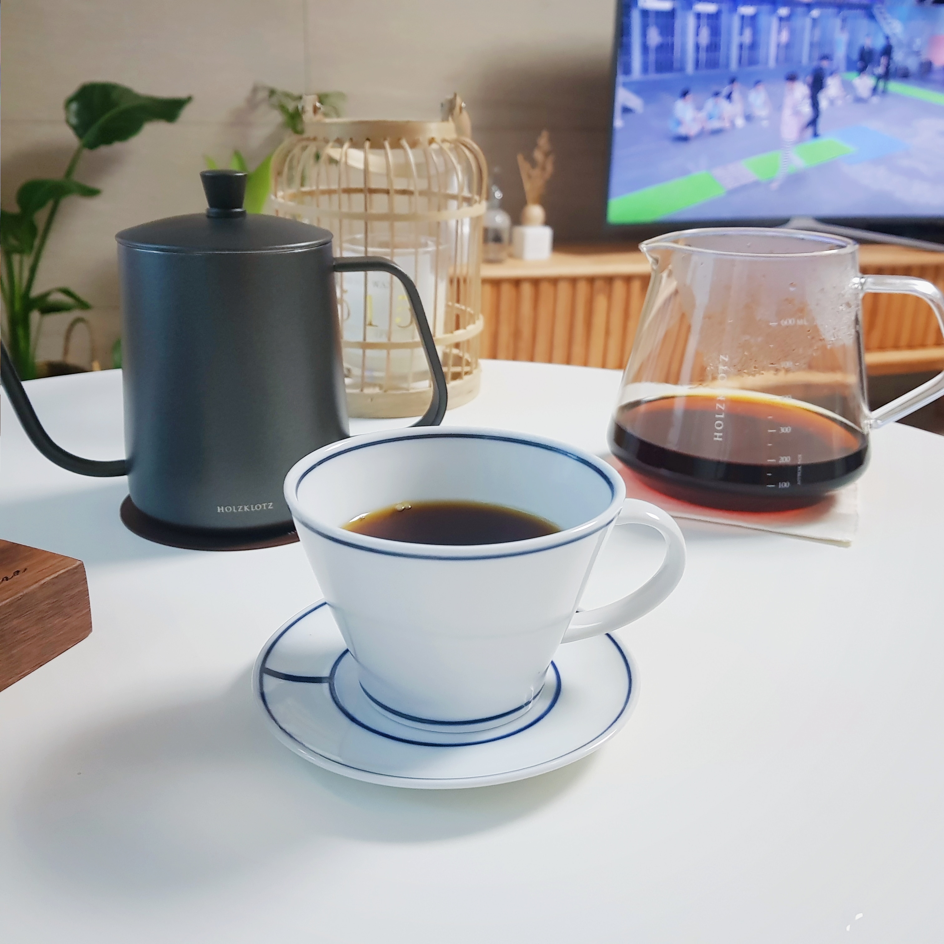 Blue Line V Coffee Cup user photo