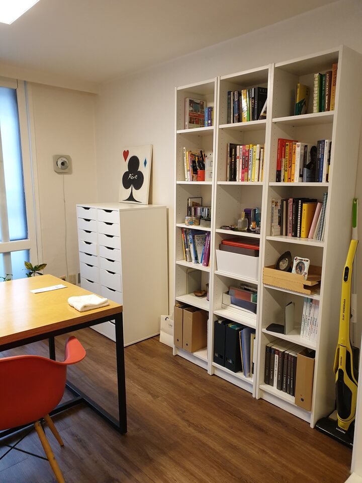 short form carousel card thumbnail