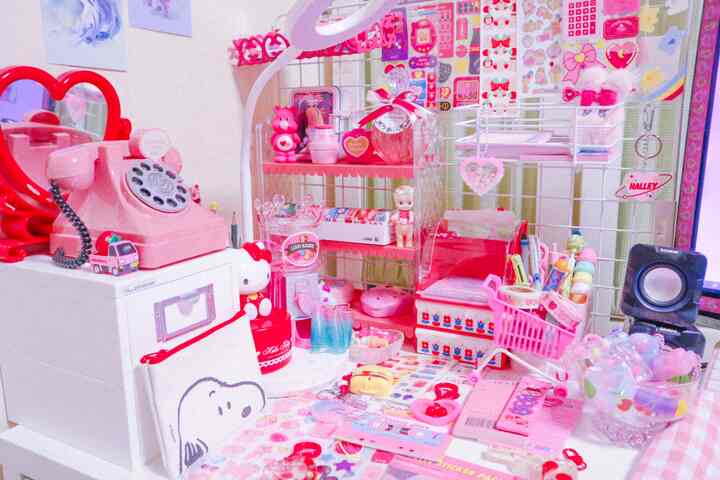 Tagged posts featuring LED Ring Desk Lamp 3