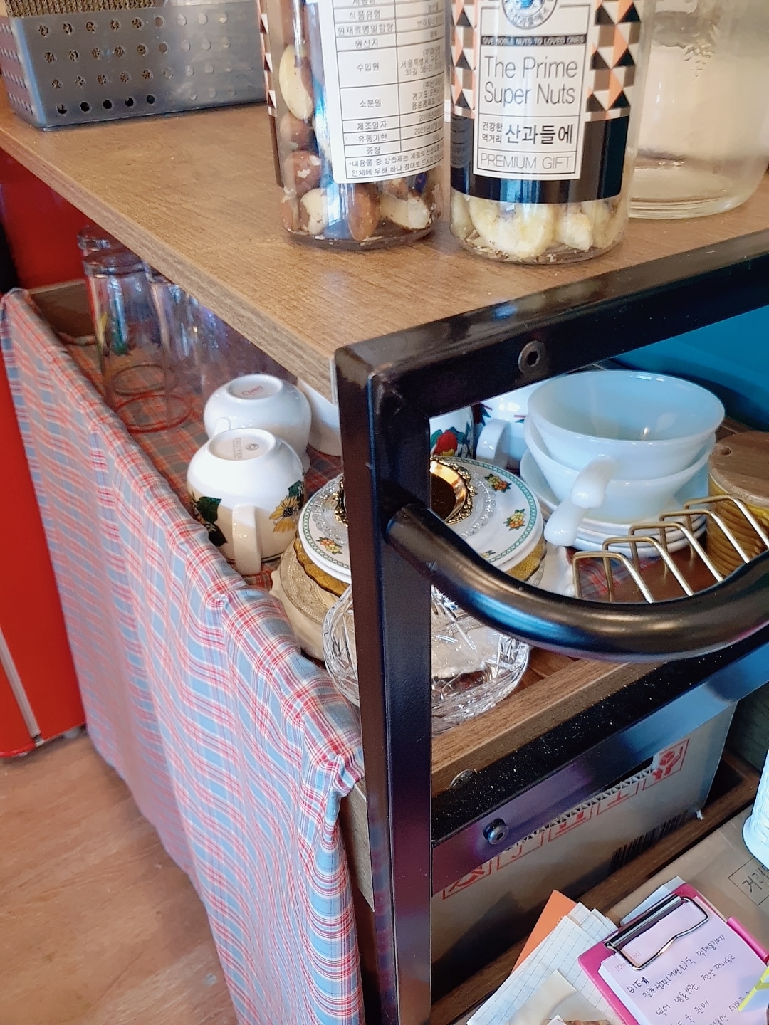 Hangari Ceramic Mug & Saucer Set user photo