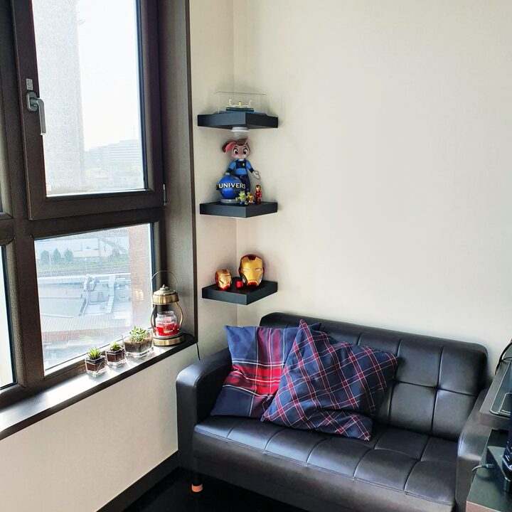 short form carousel card thumbnail