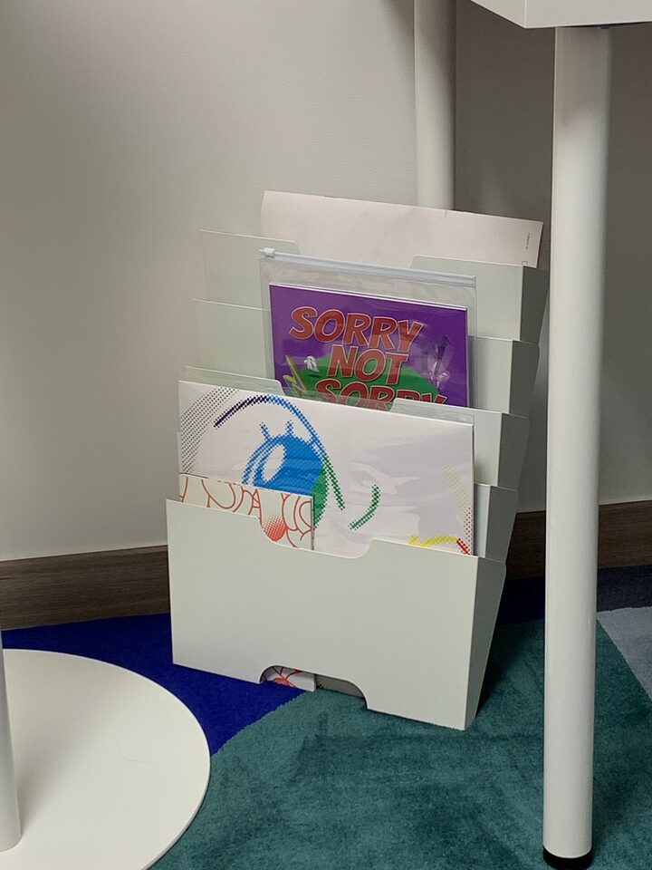 short form carousel card thumbnail