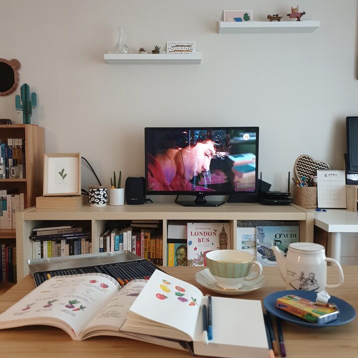 short form carousel card thumbnail