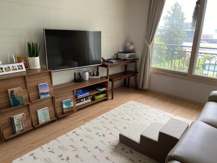 short form carousel card thumbnail