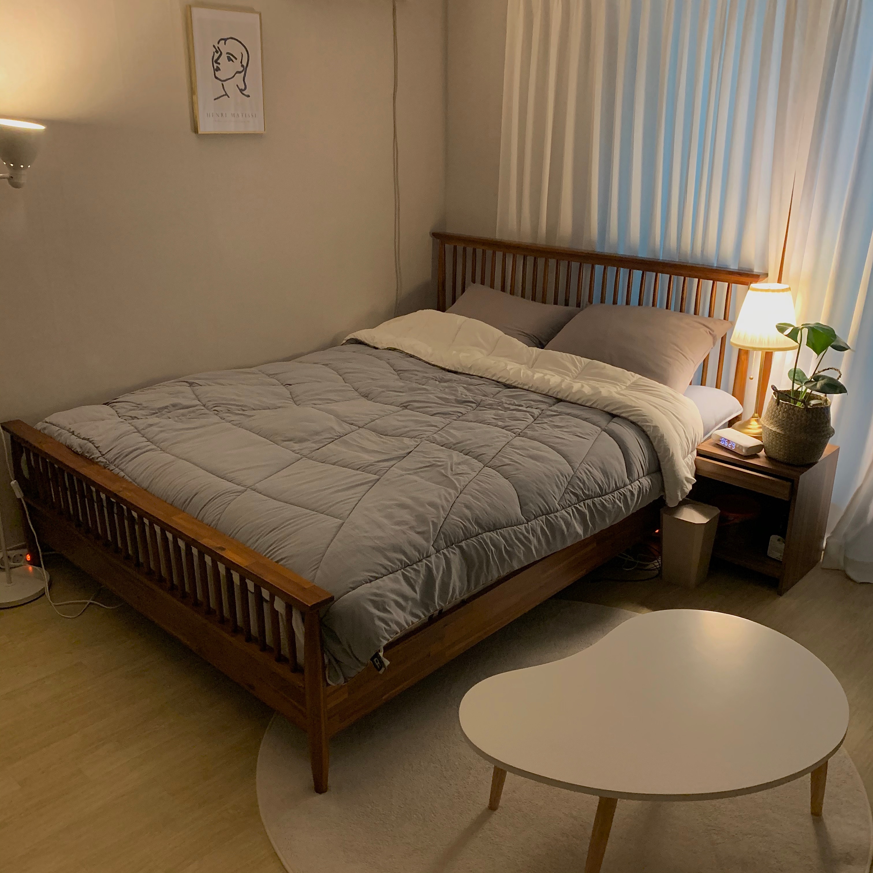 Wooden Bedside Table with Front Magazine Rack user photo