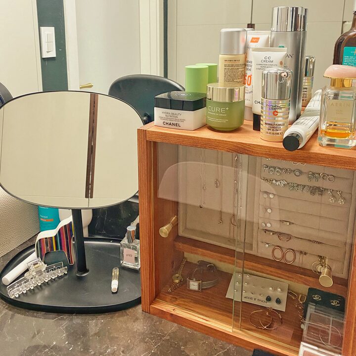 short form carousel card thumbnail