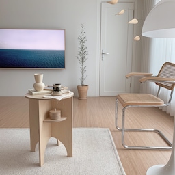코로나 덕에 슬기로운 집콕생활중🏡
바다가 너무 가고싶어서 더프레임 액자모드를 바다로 해놓았더니,
볼 때마다 티비 속으로 들어가고 싶어지네요🤣
시원함은 덤!