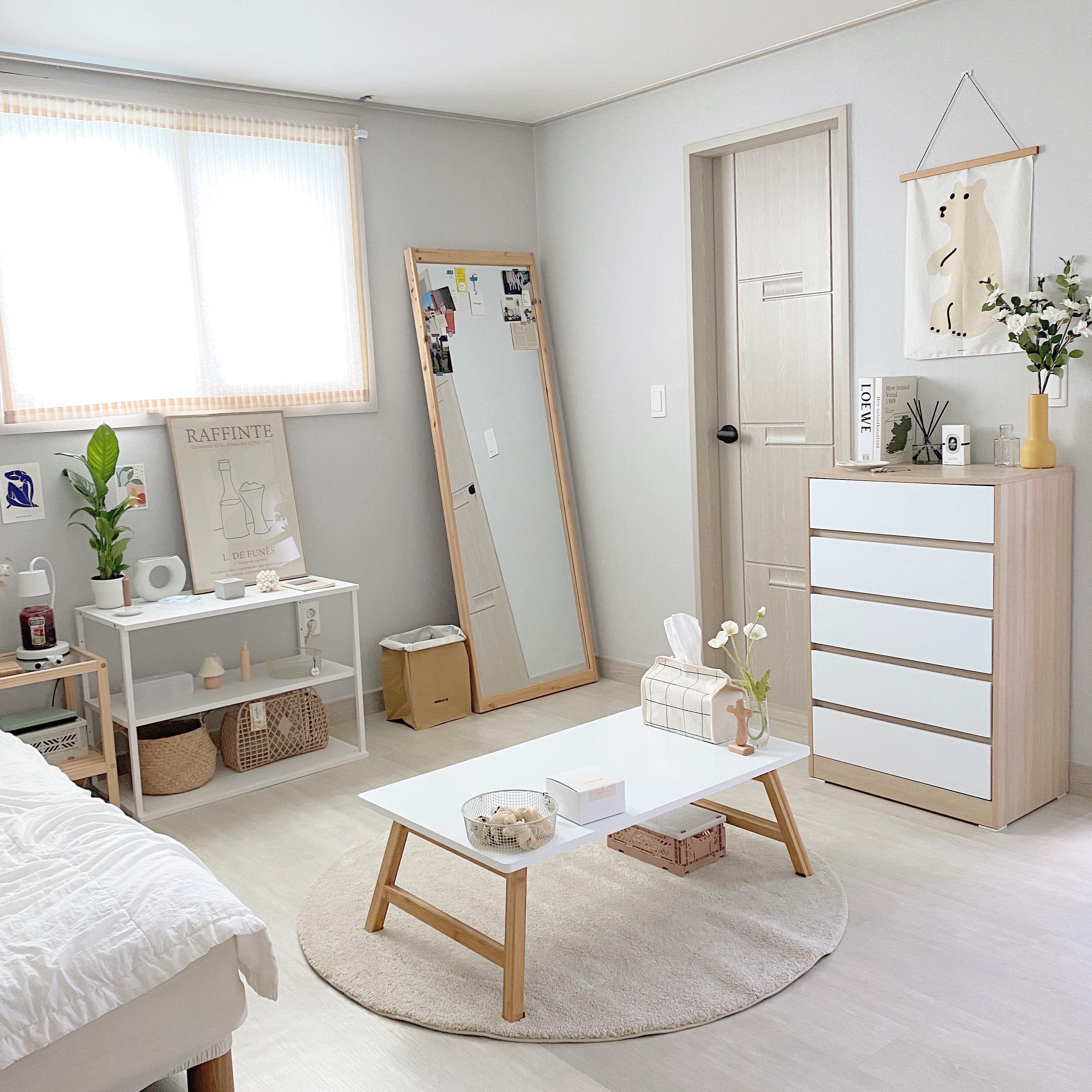 Wooden Tempered Glass Side Table user photo
