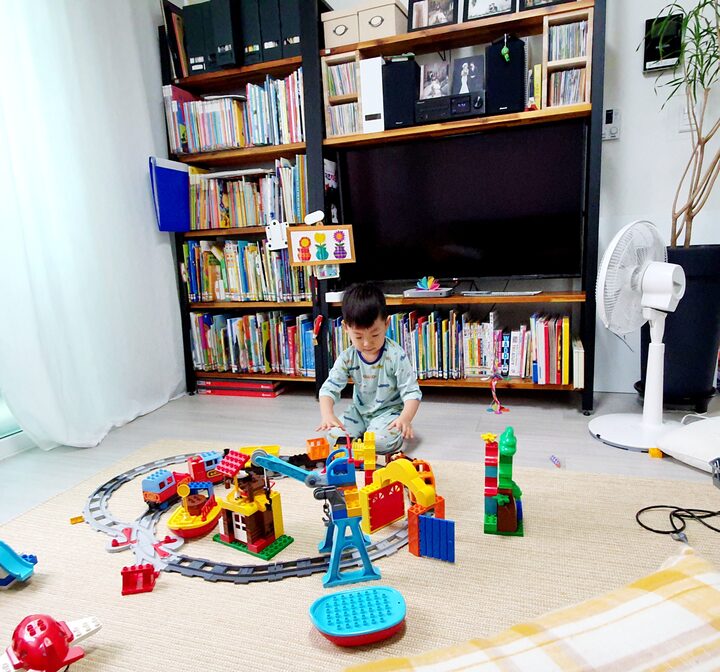 short form carousel card thumbnail