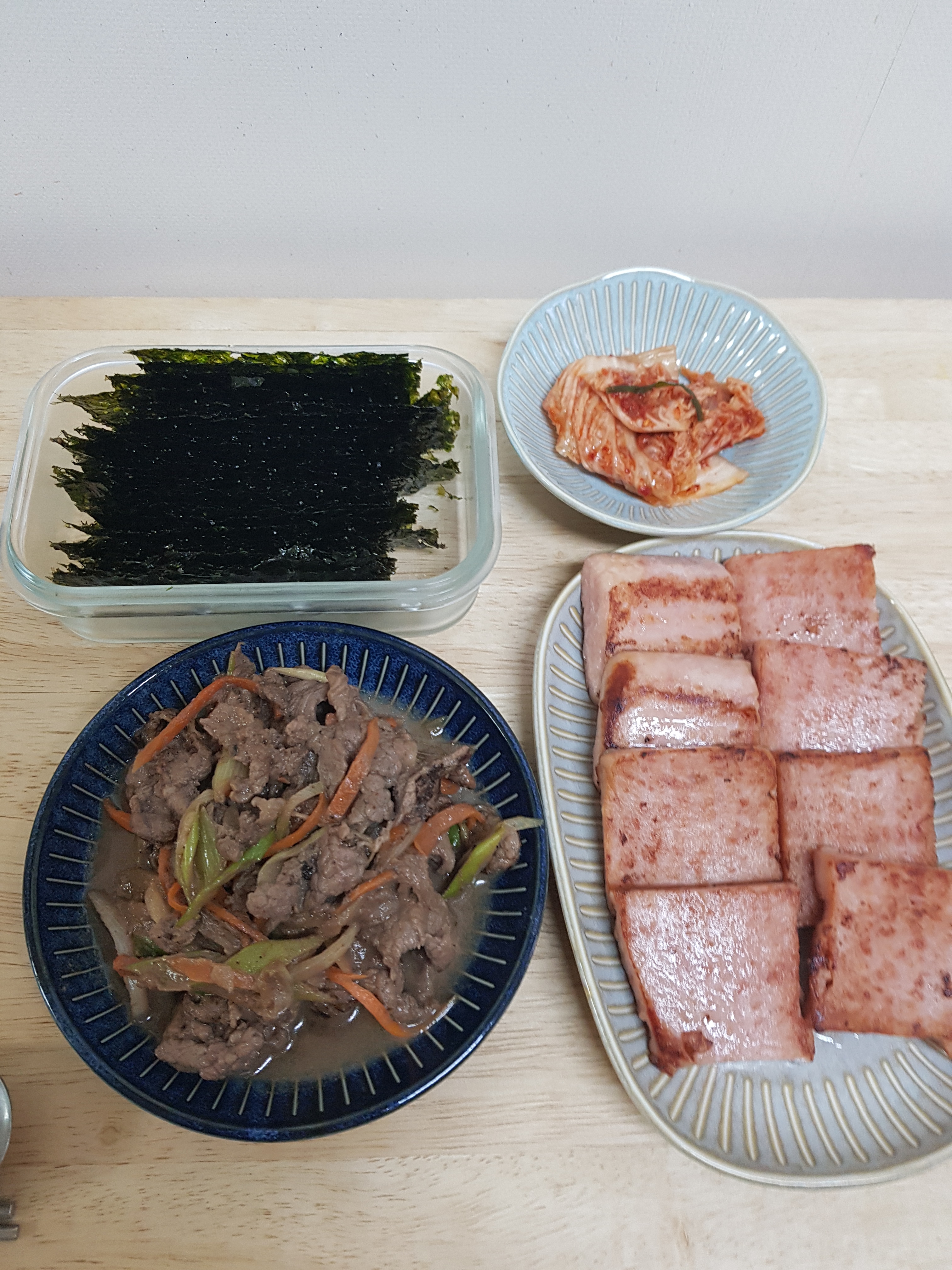 Everyday Collection Japanese Mini Dip & Condiment Bowls (Set of 4) user photo