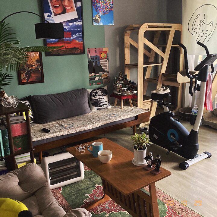 short form carousel card thumbnail