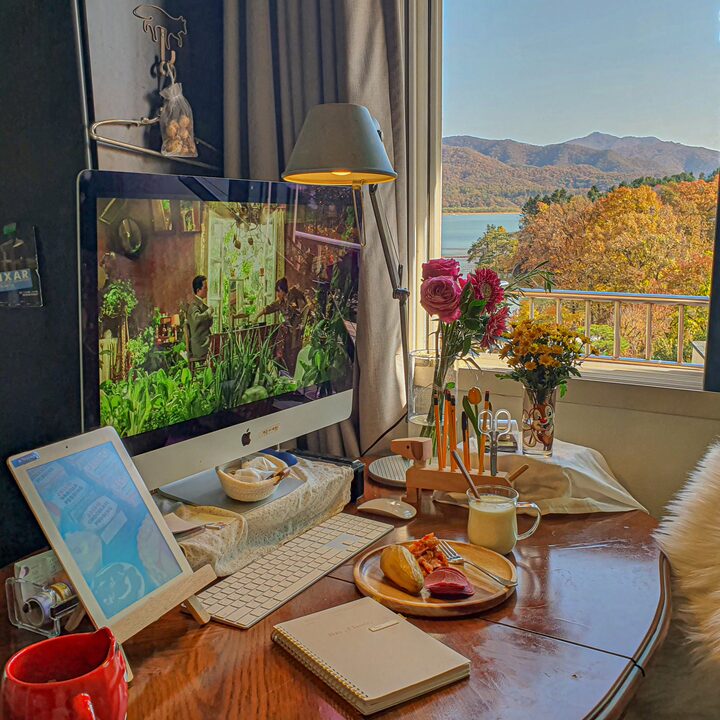 short form carousel card thumbnail