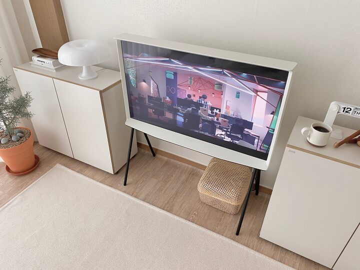 short form carousel card thumbnail