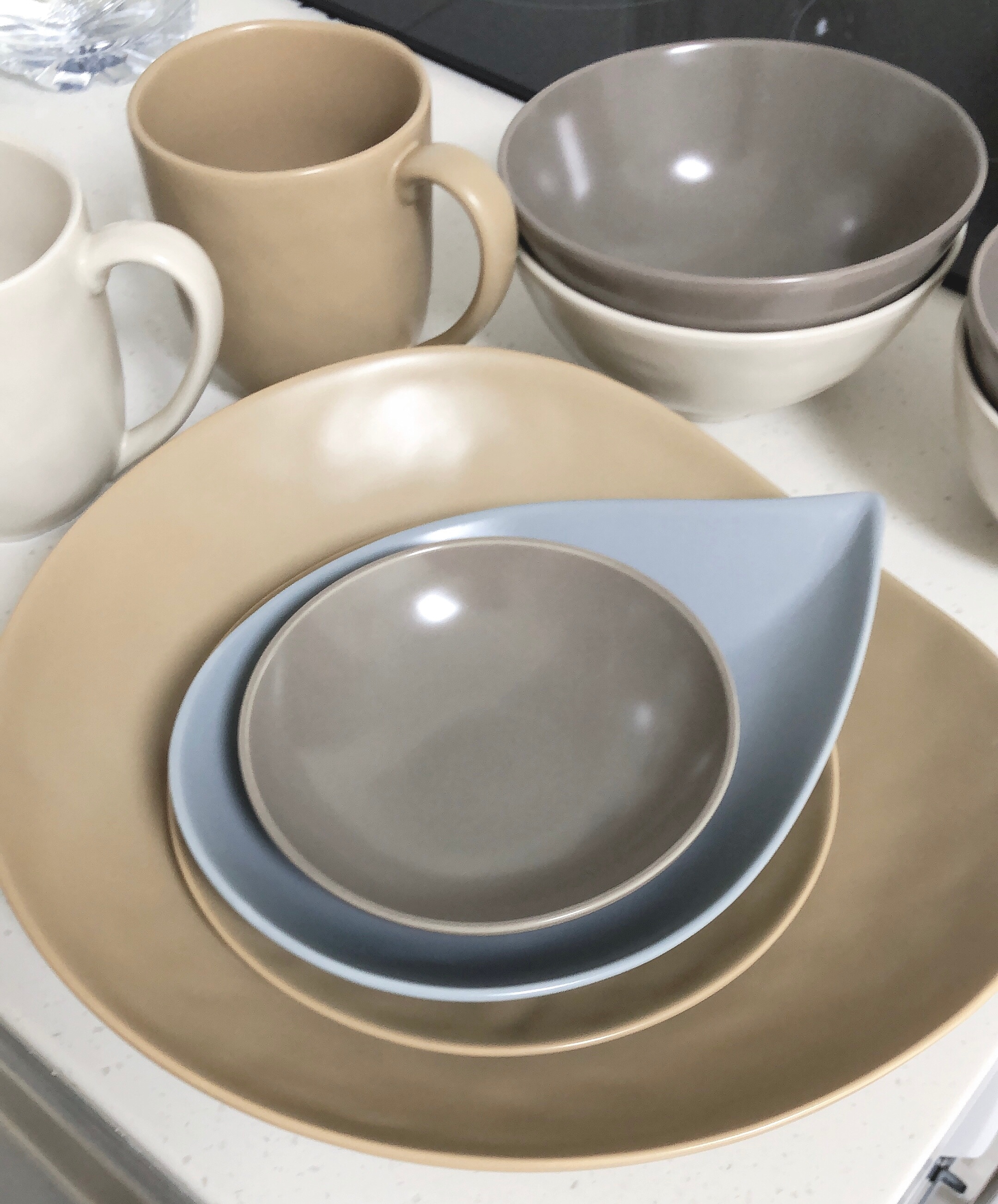 Neoul Dinnerware Set for 2 (10-Piece) user photo