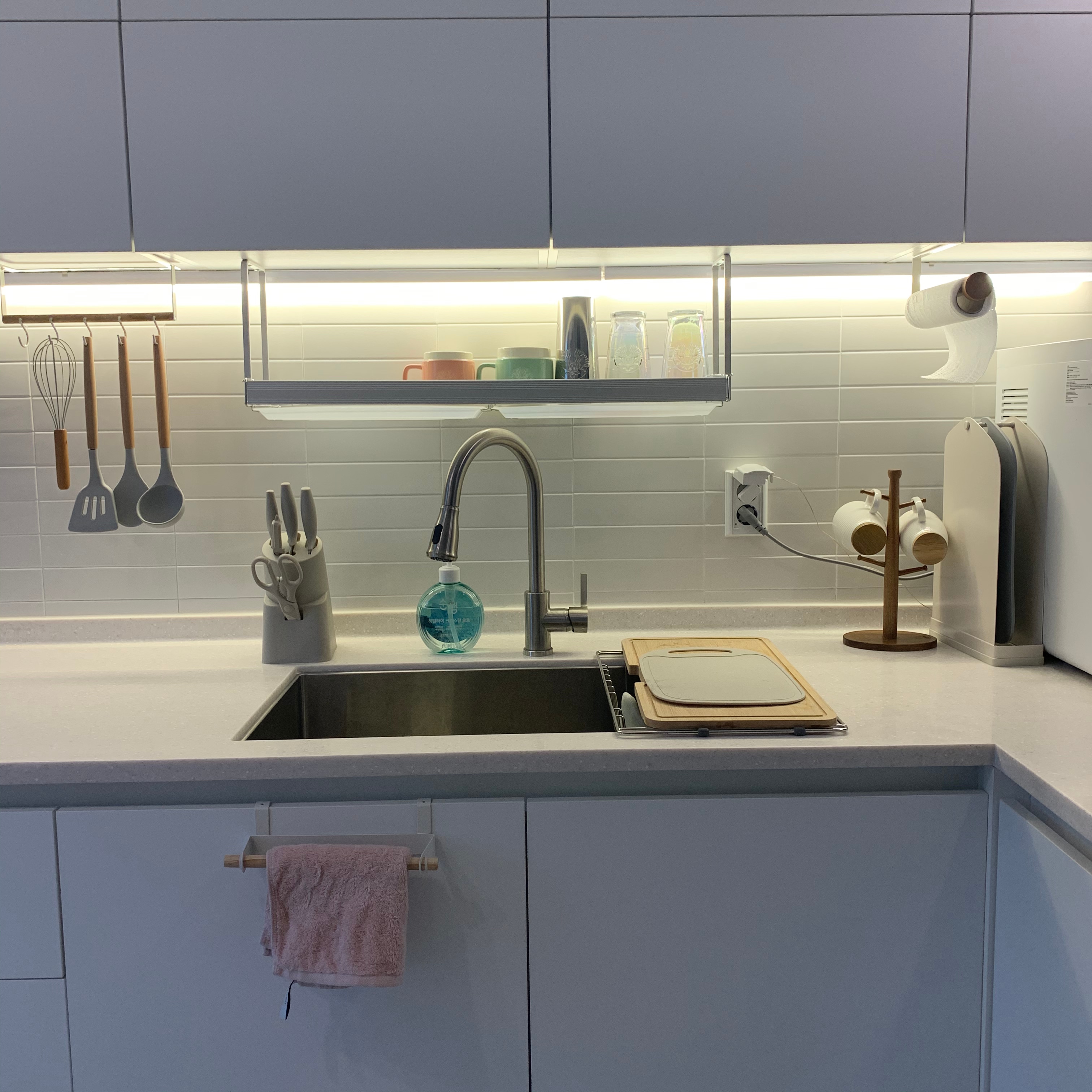 5-Piece Wood & Silicone Kitchen Utensil Set user photo