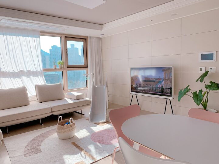 short form carousel card thumbnail