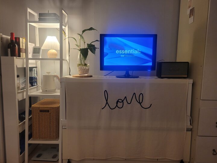 short form carousel card thumbnail