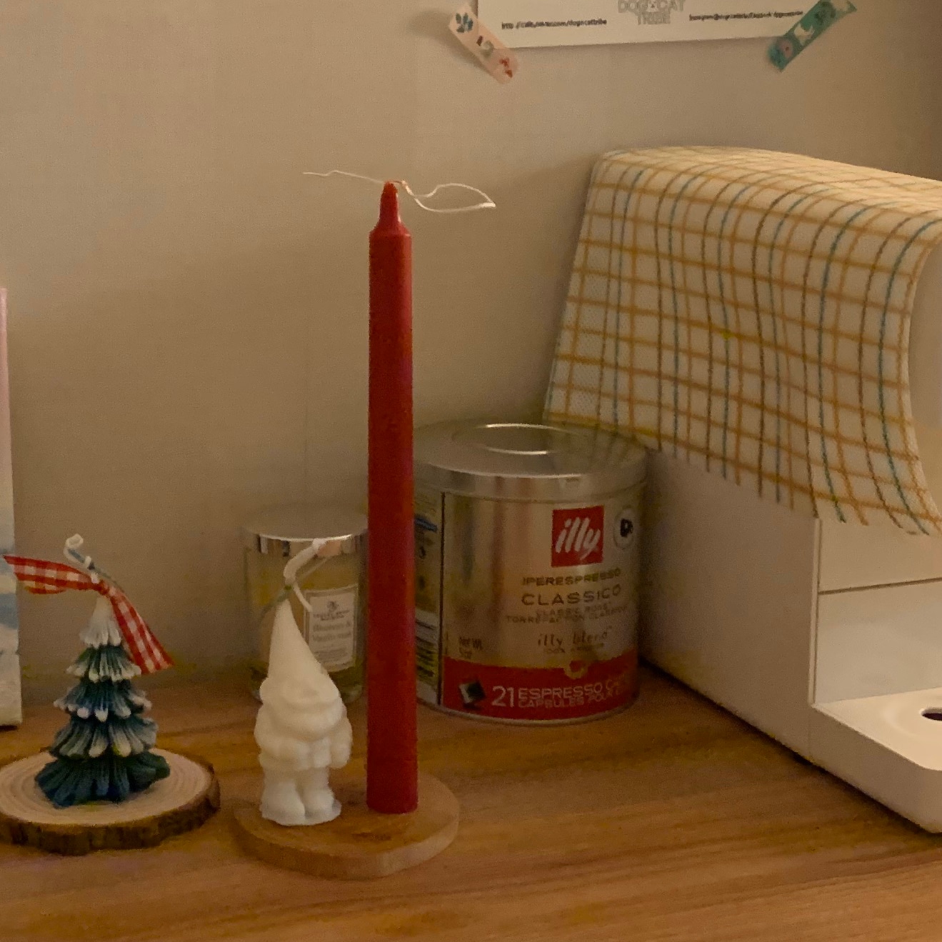 Santa & Tree Candle Holiday Gift Set user photo