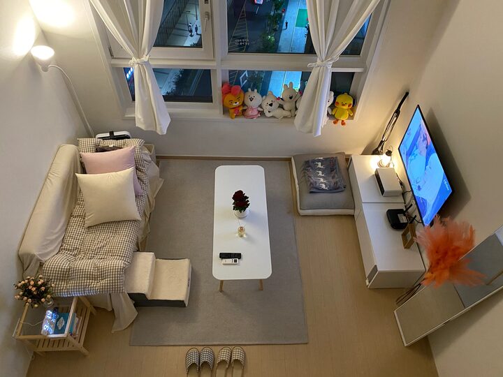 short form carousel card thumbnail