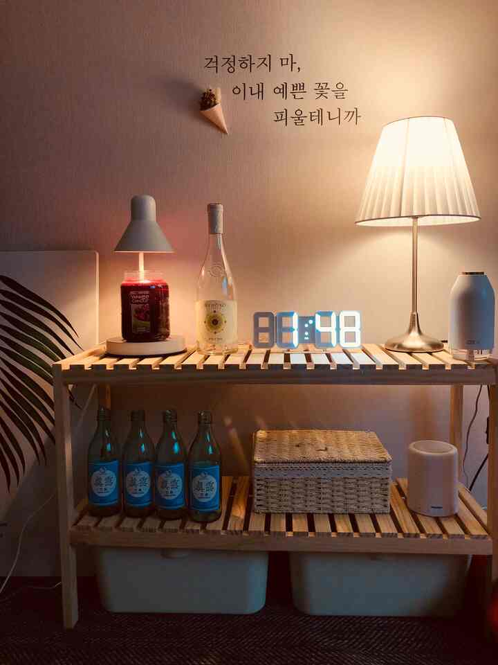 제가 좋아하는 분위기로 가득 채운 공간이에요😉 때로는 홈카페, 때로는 bar가 되어줘요