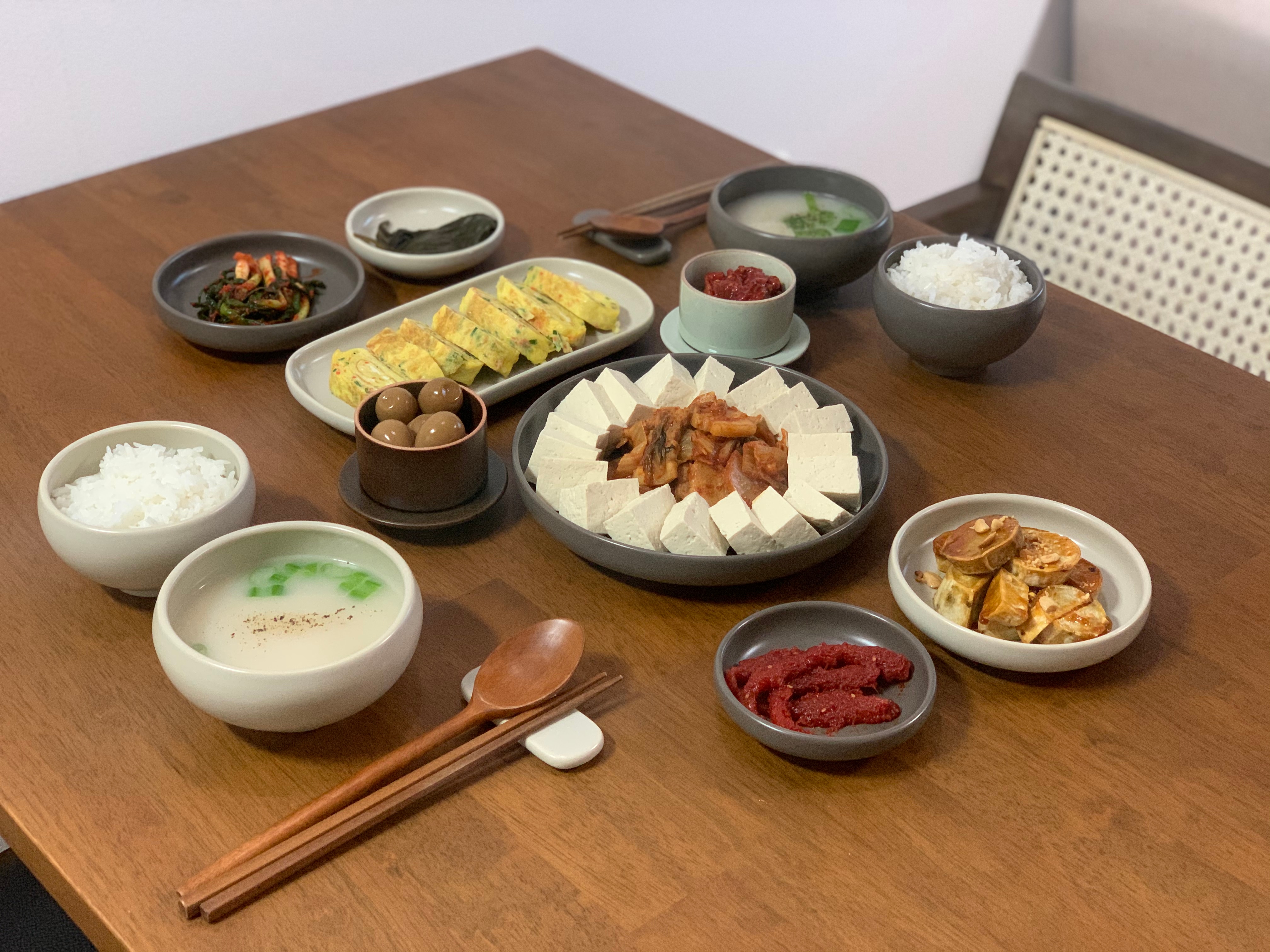 May Dinnerware Set for 2 (14-Piece) user photo