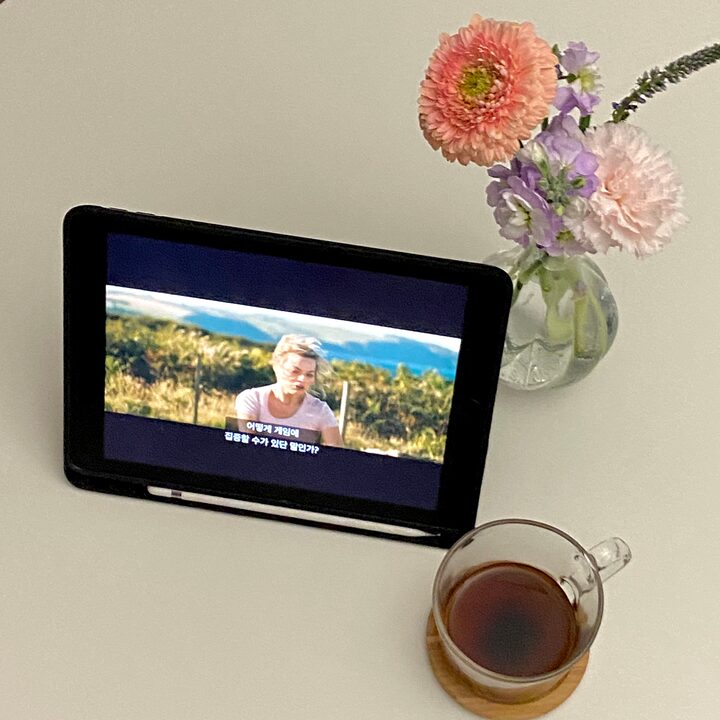 short form carousel card thumbnail