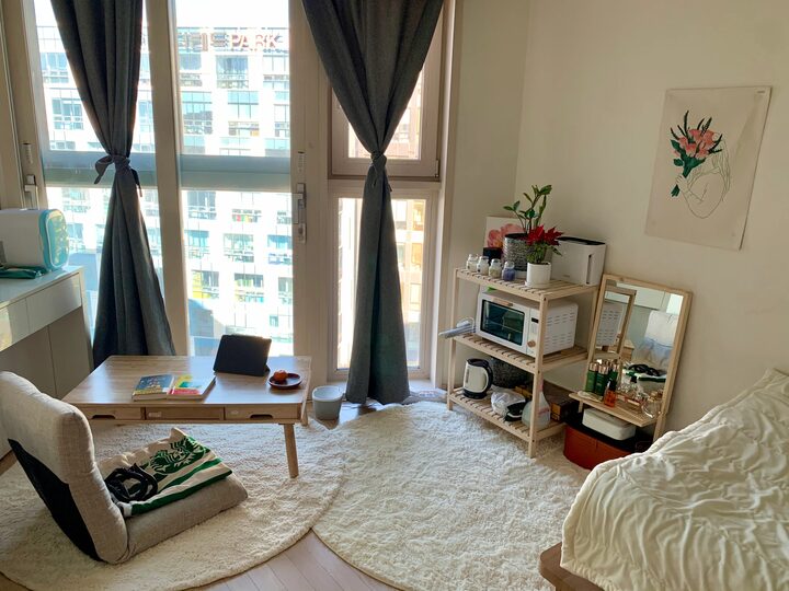 short form carousel card thumbnail