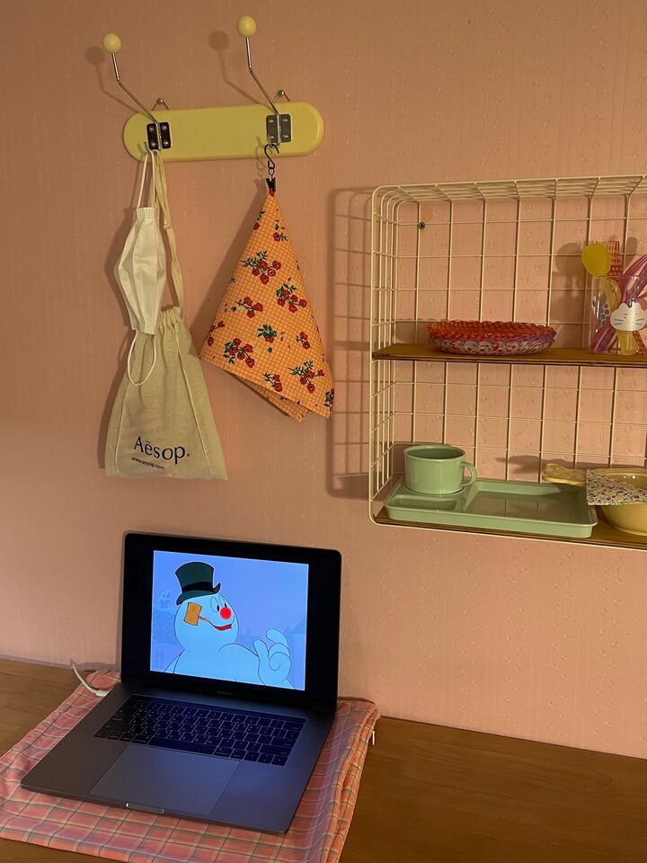 short form carousel card thumbnail