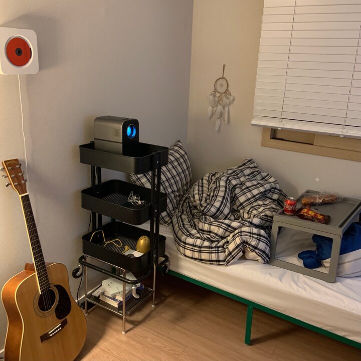 short form carousel card thumbnail