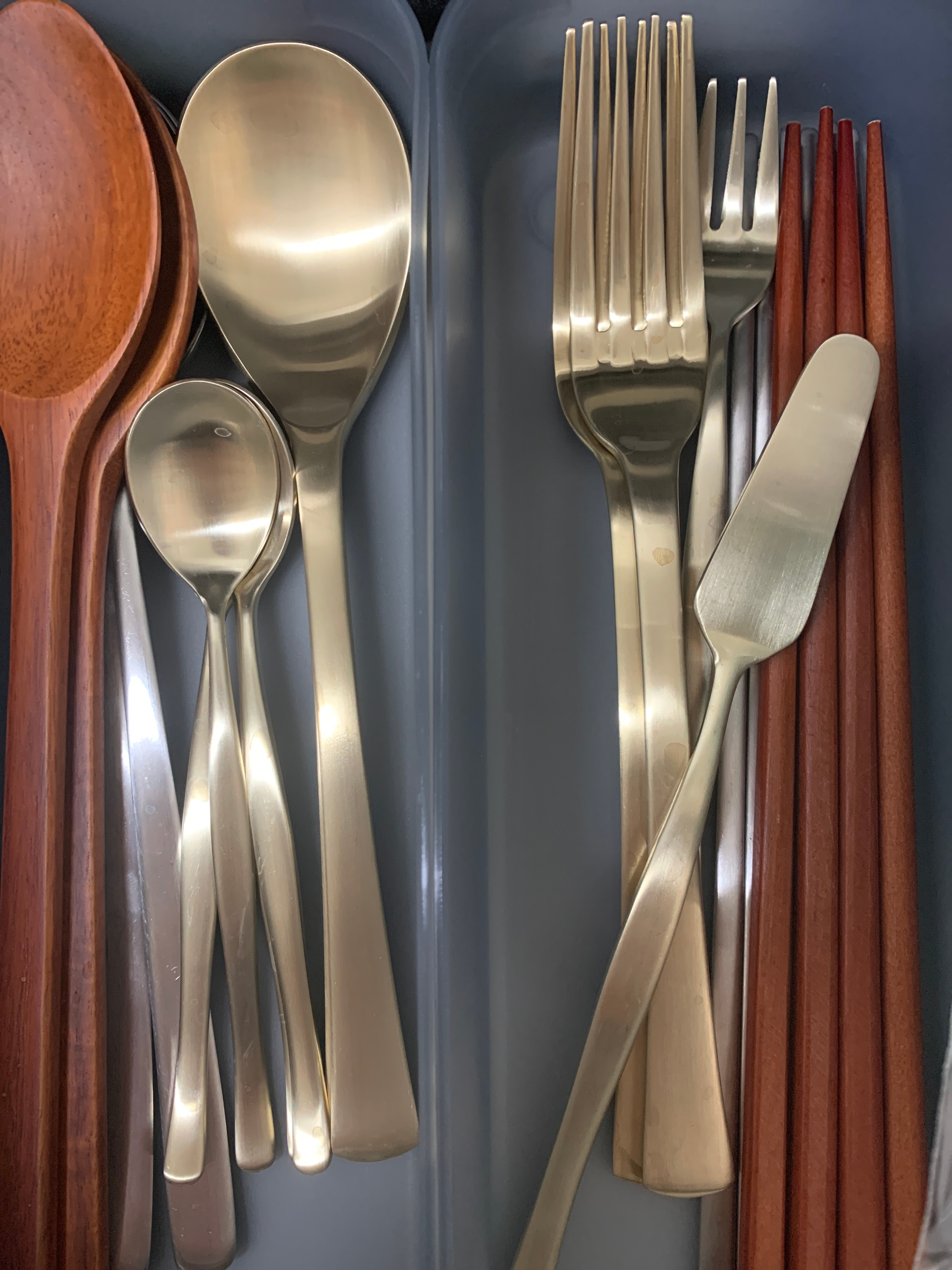 Satin Gold Dessert Cutlery 10-Piece Set user photo