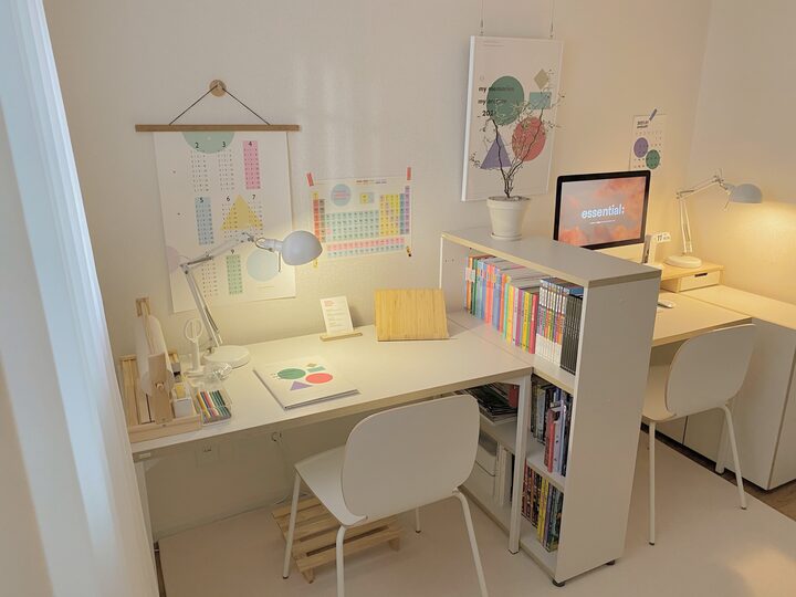 short form carousel card thumbnail