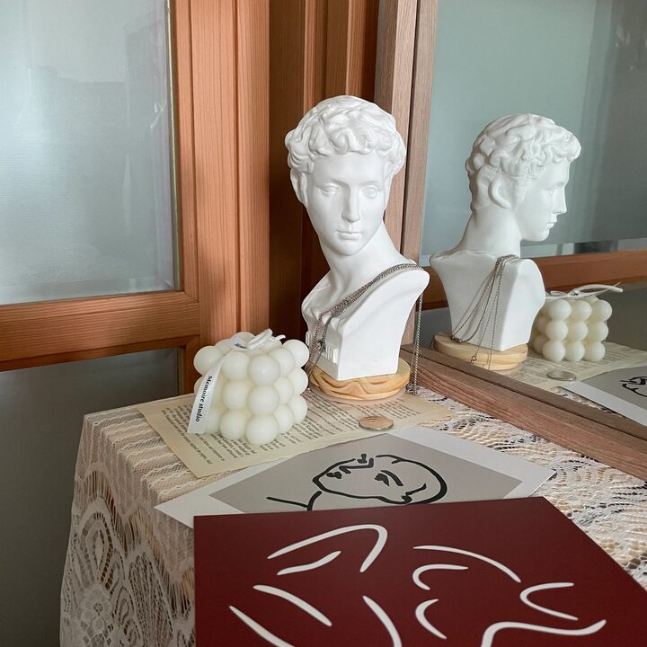 short form carousel card thumbnail