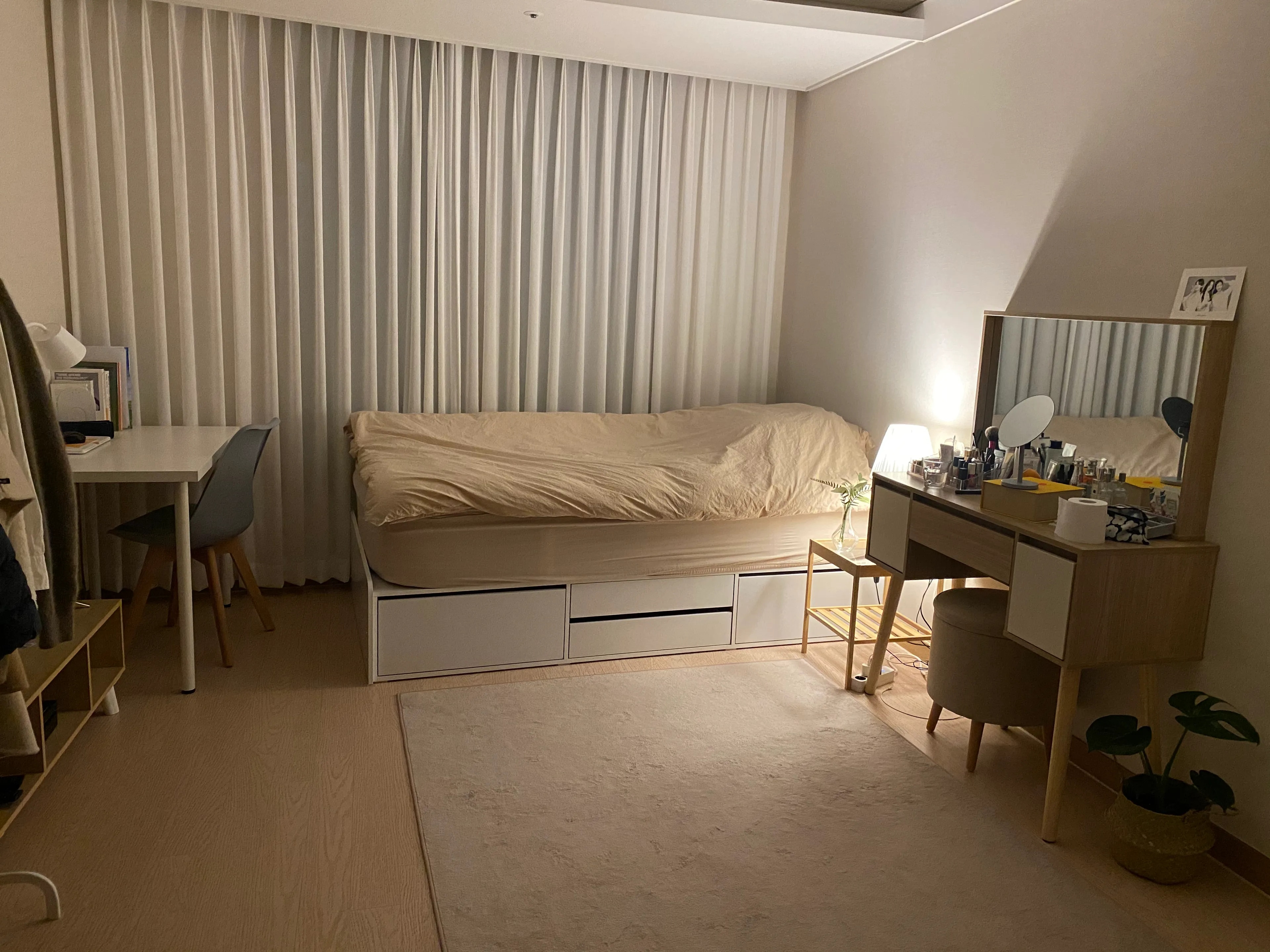 Minimalist Microfiber Accent Rug user photo