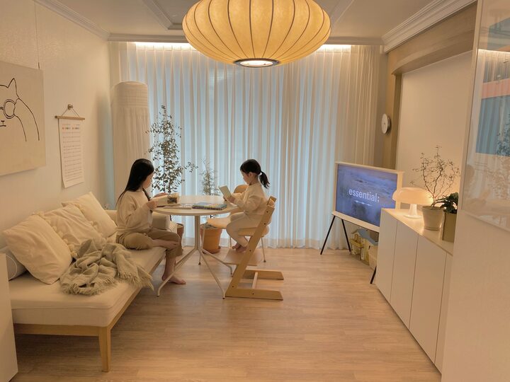 short form carousel card thumbnail