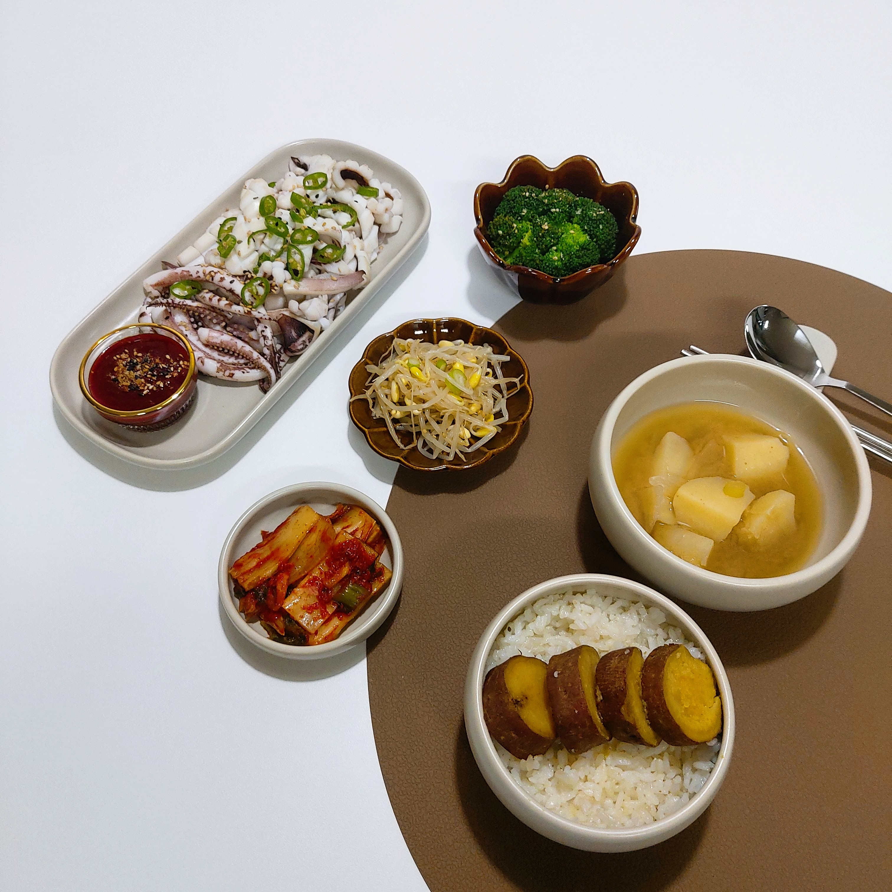May Dinnerware Set for 2 (14-Piece) user photo