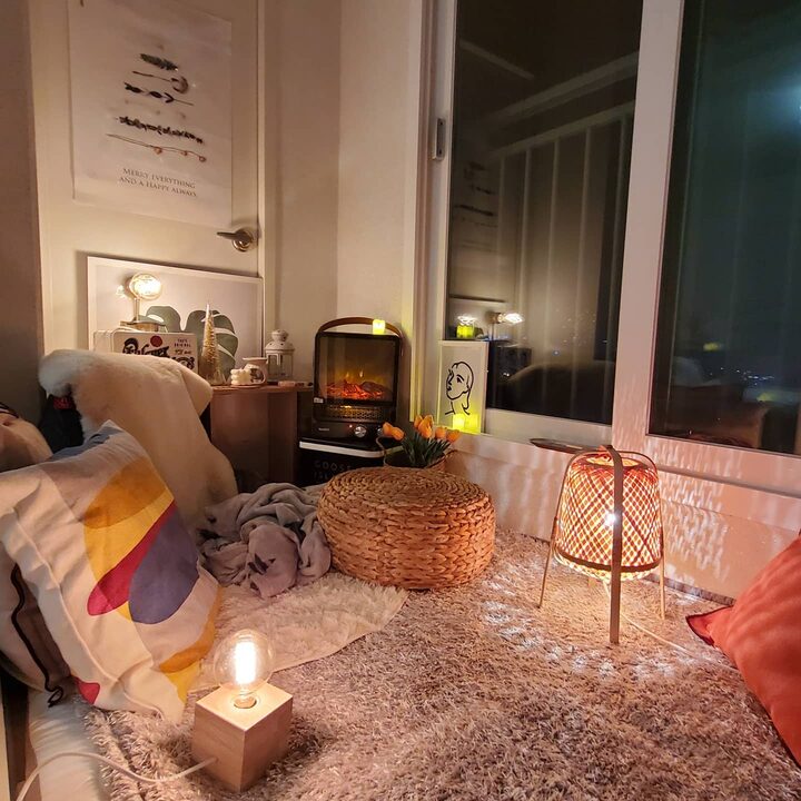 short form carousel card thumbnail