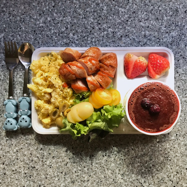 Heyday Mini Square Tray Set user photo
